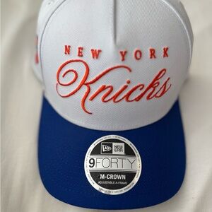 NY KNICKS - New Era White Blue Knicks Cap NEW!